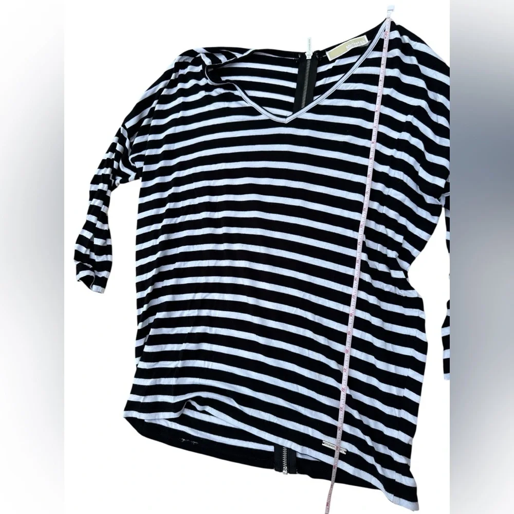 MICHAEL Michael Kors Black and White Striped Top size large - Picture 10 of 12